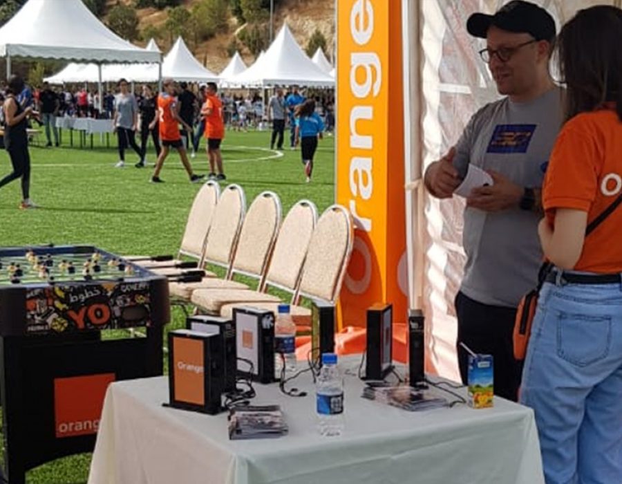 Orange – Tailor Made Roadshows